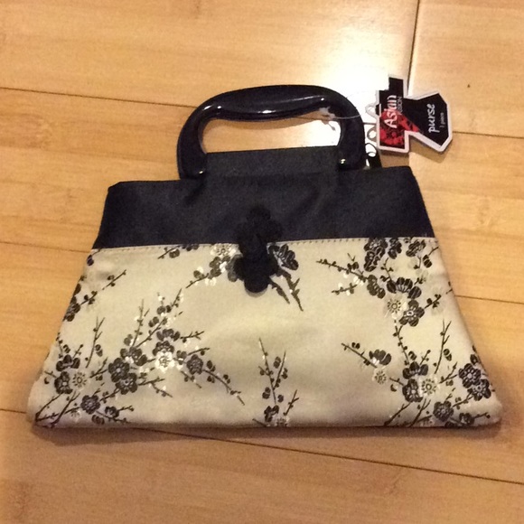 Handbags - Asian inspired handled purse bag, NWT
